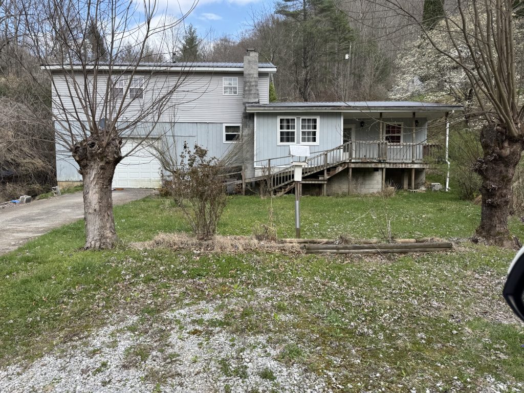 221 Old Field Hollow