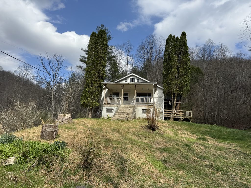 274 Old Field Hollow