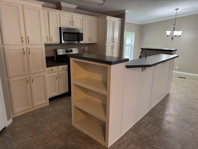 Kitchen 8